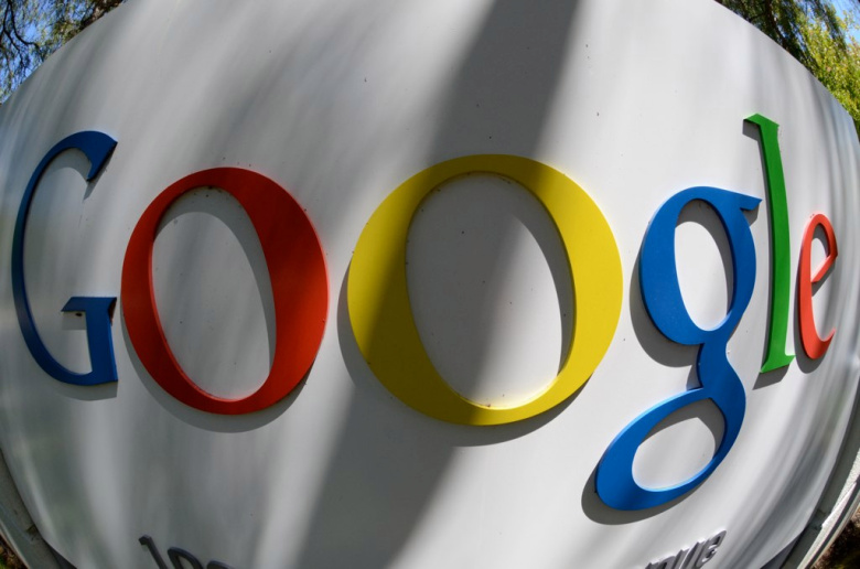 Google to stop pornorgraphic ads