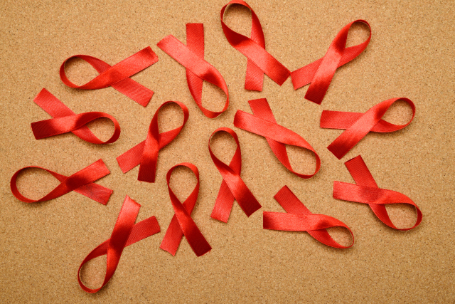 .HIV Web Domain Fights AIDS One Click at a Time