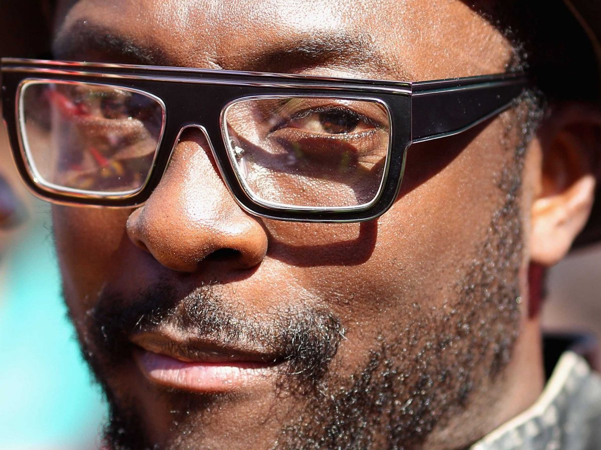 Pop Star Turned Tech Entrepreneur, will.i.am, Unveils His Mysterious Smartwatch