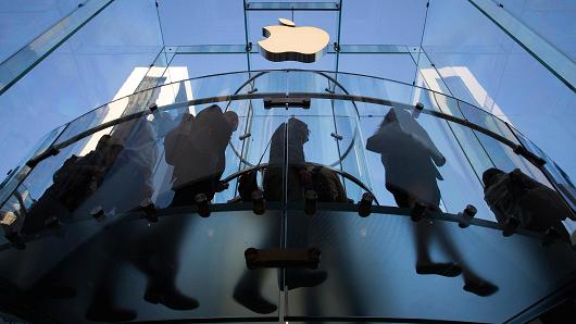 Apple’s Enormous Reach: Seven Surprising Comparisons