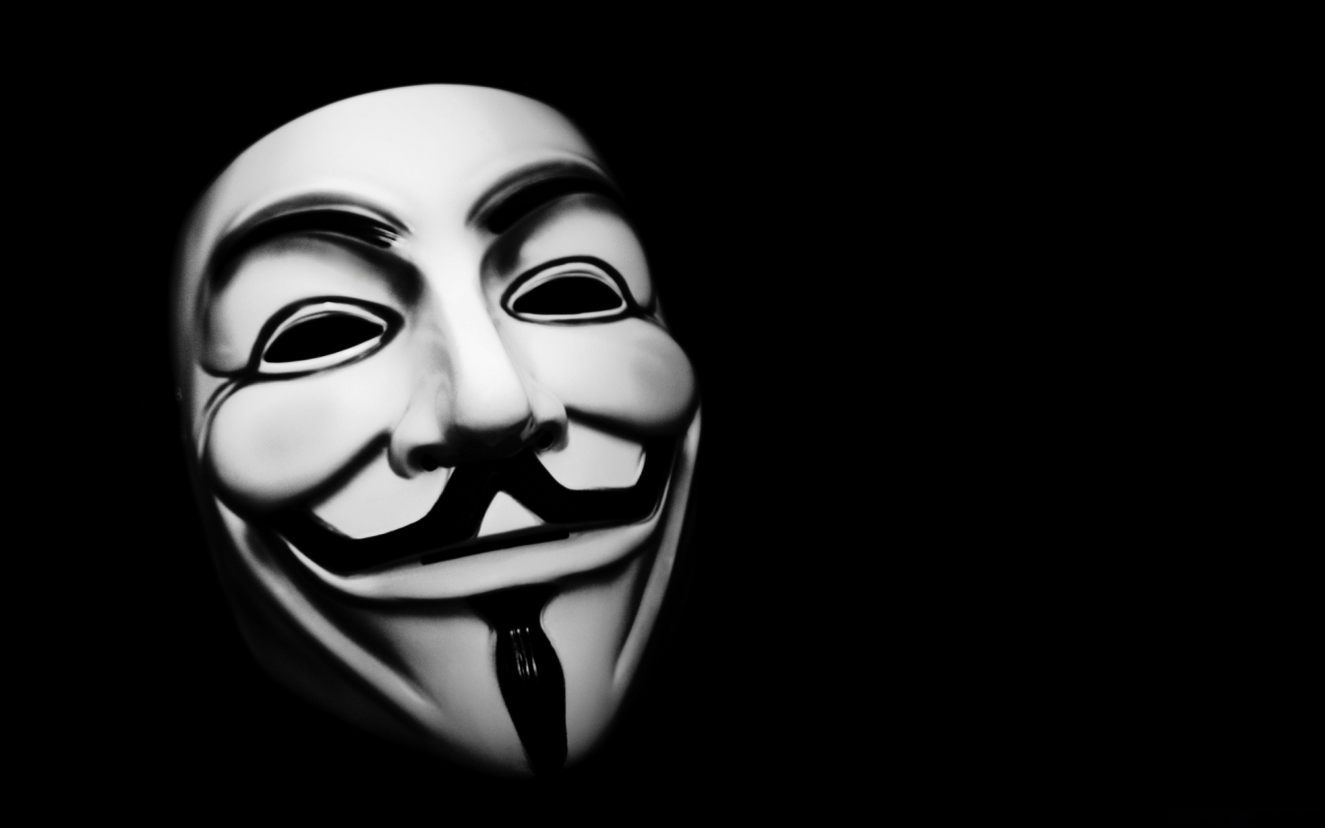 The Hacker Collective “Anonymous” Declares Cyberwar on ISIS in Wake of Paris Attacks