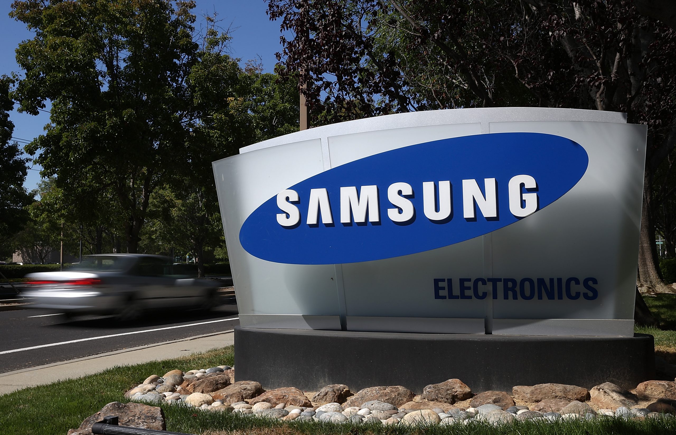 Exploding Sales of Samsung Galaxy S8 Drive Massive Profits in Q2