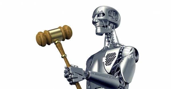Lawyers In Trouble? Robot Lawyer Will Help Solve Over 1000 Legal Cases For Free!!