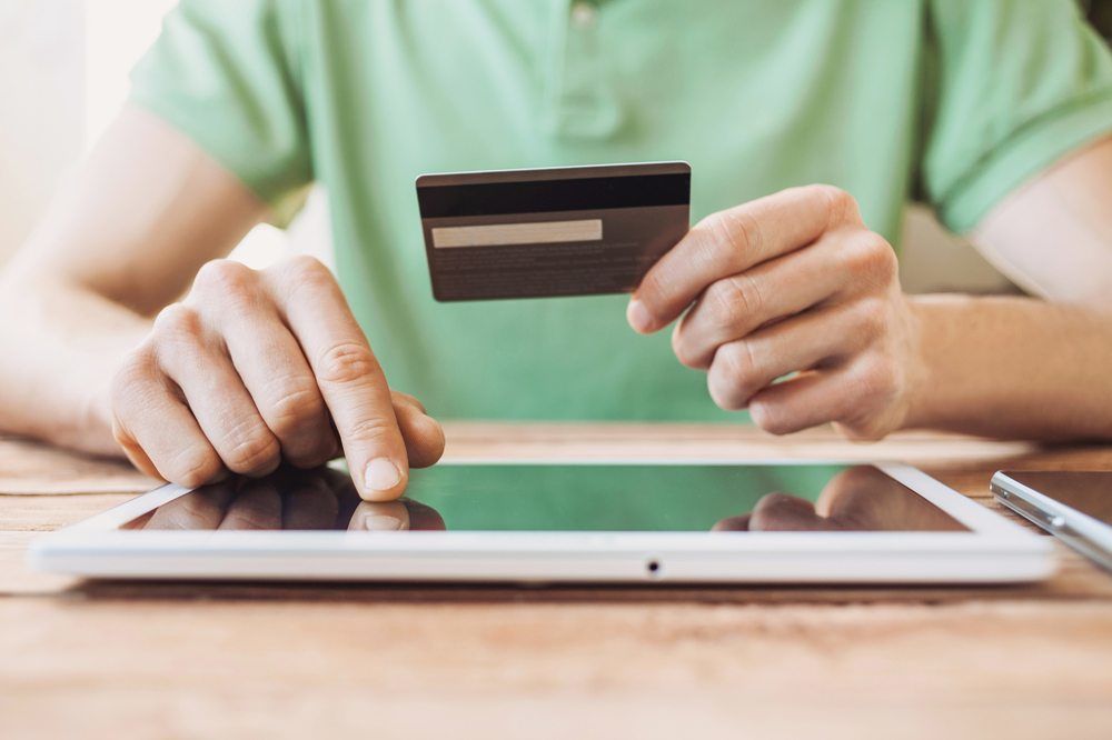 Navigating Your Online Business: Deciding on the Best Payment Gateway