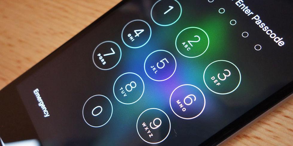 Security Vs Privacy: 7000 Mobile Phones Could Not Be Accessed By FBI