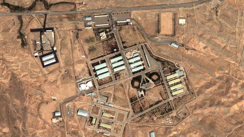 Here’s How This 20 Year Old Australian Discovered Secret US Military Stations