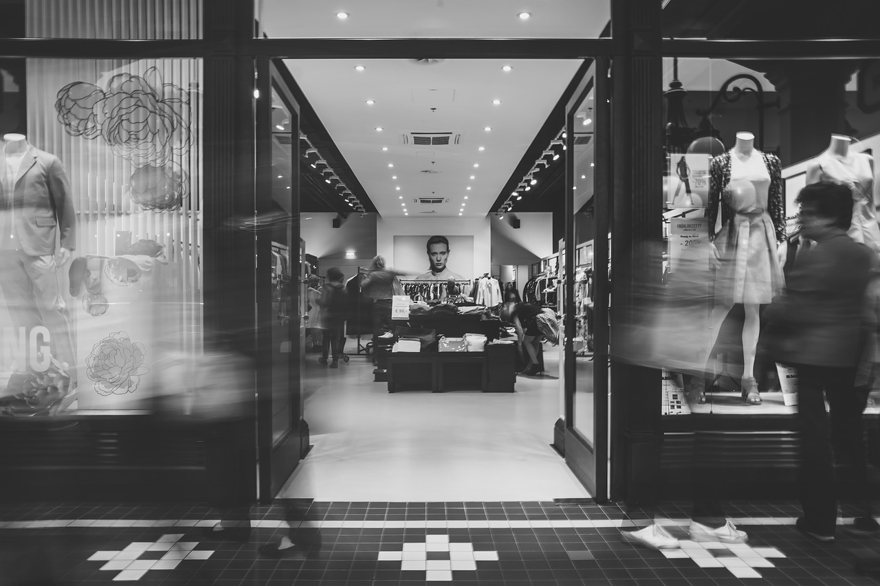 Take Note: These 5 Brands Are Succeeding By Using Chatbots