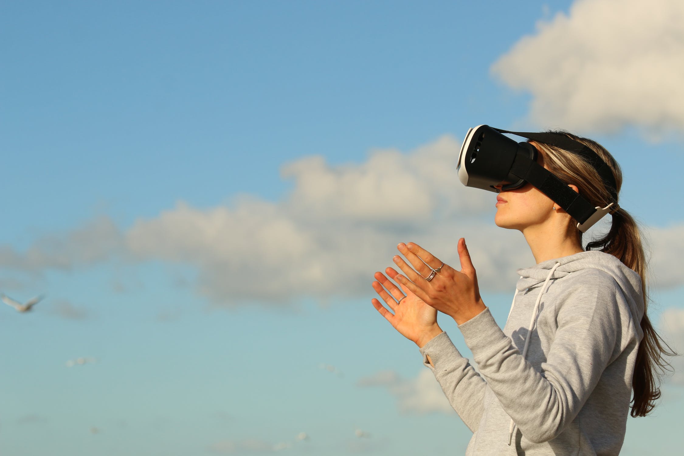Virtual Reality And Machine Learning: When Two Worlds Collide