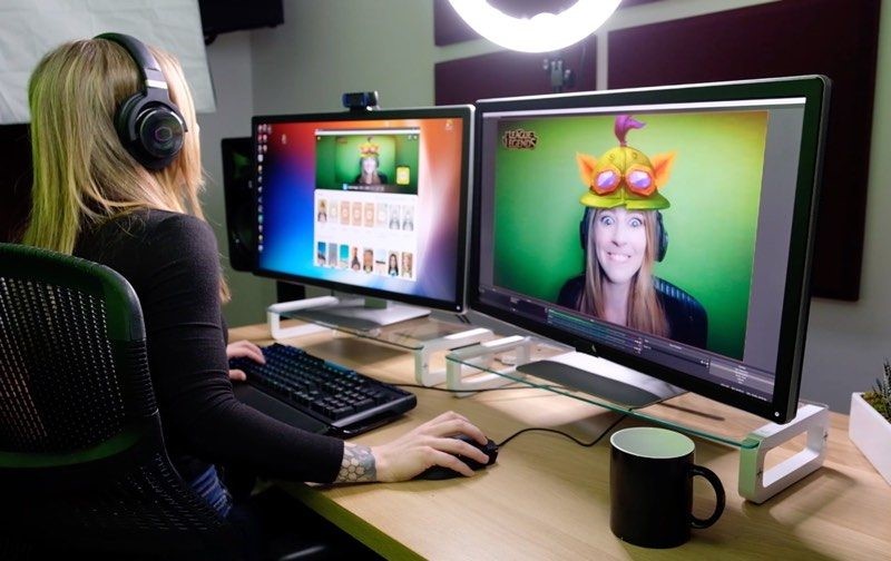Snapchat Brings Its Camera To The Desktop To Add Filters To Your Streaming Videos