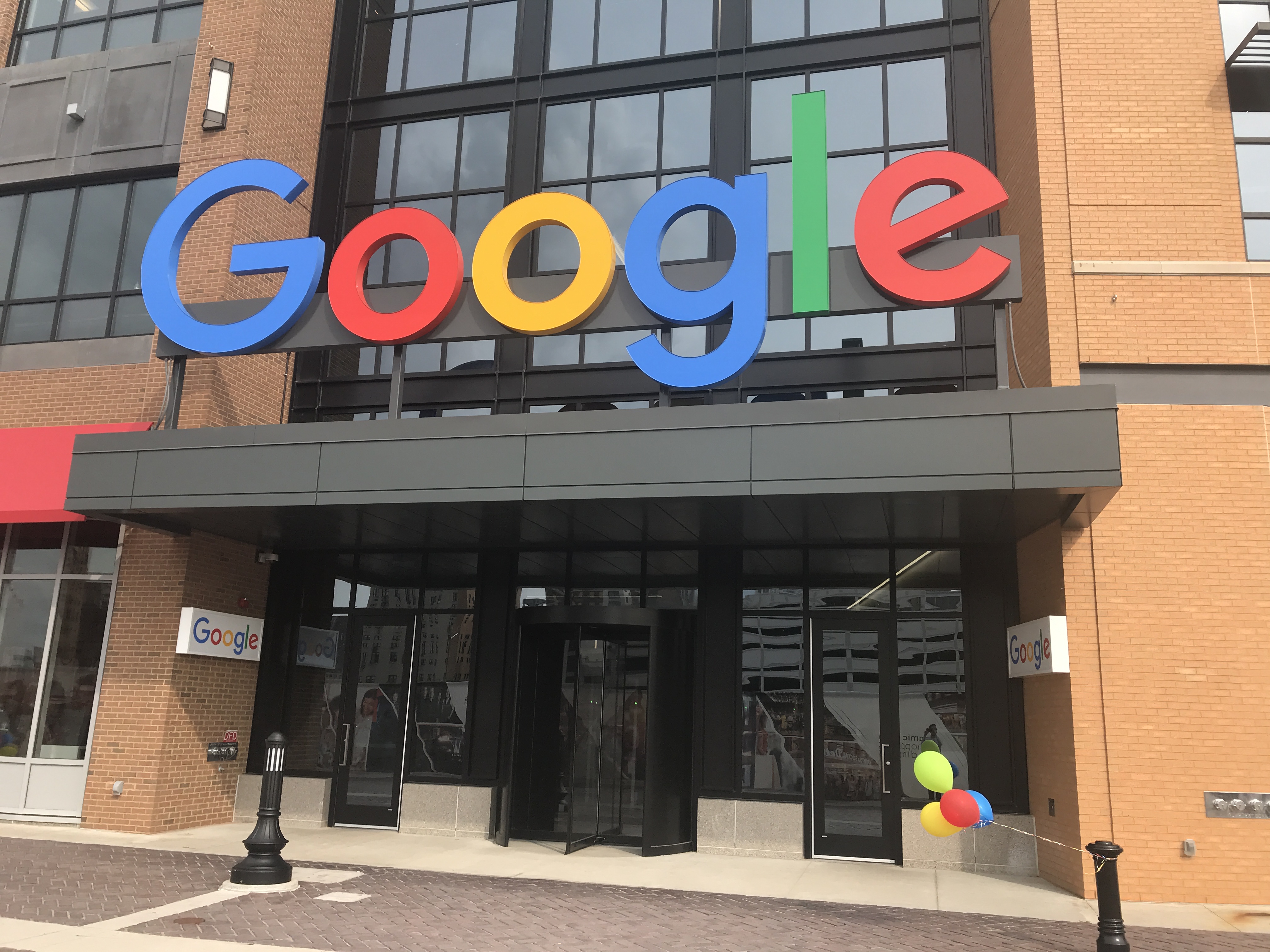 Google Updates Community Guidelines To “Suppress” Political Debates Among Its Employees