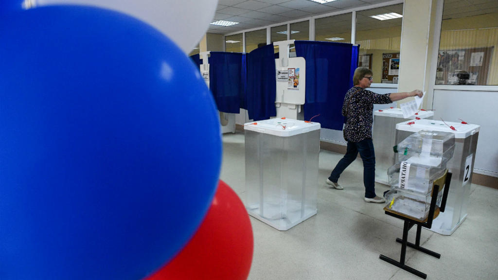 Russia Complains About Facebook And Google Interference On Election Day