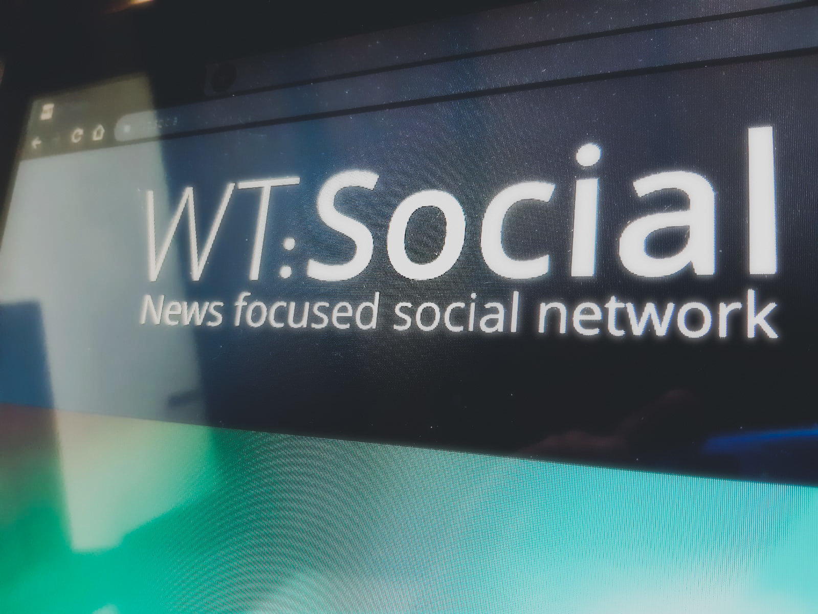 Wikipedia Founder’s Ad Free Social Network “WT:Social” Surpasses 160,000 Members