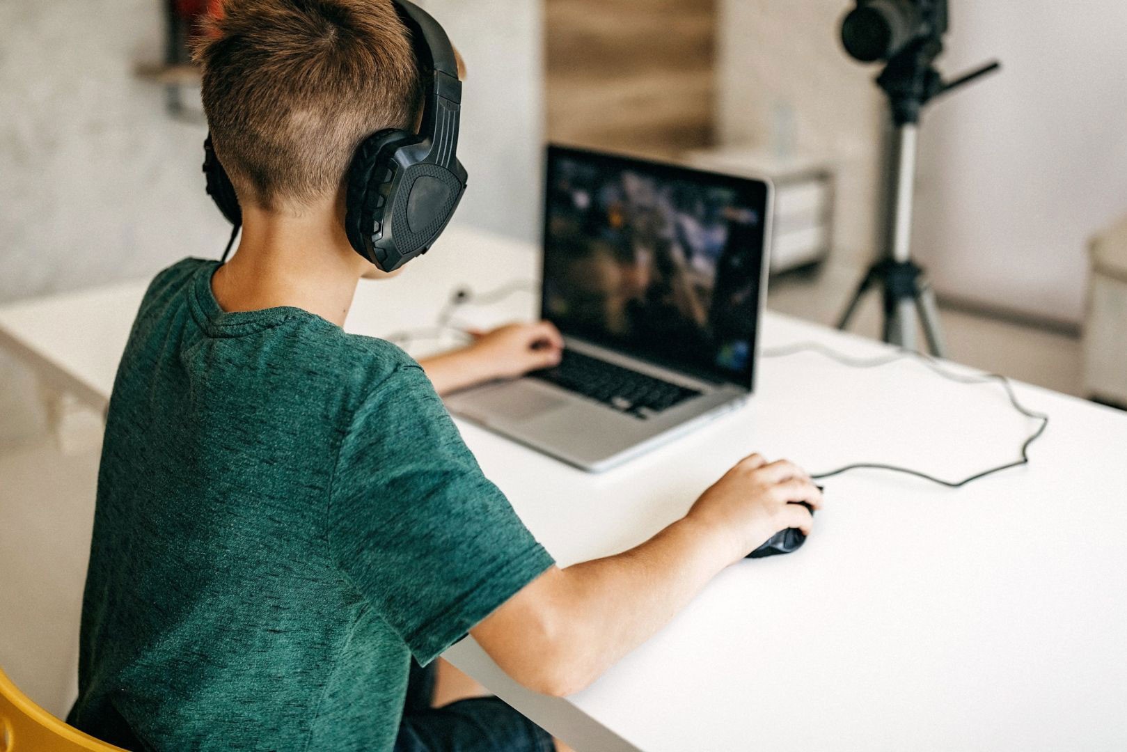 How To Buy The Right Gaming Laptop In 2020
