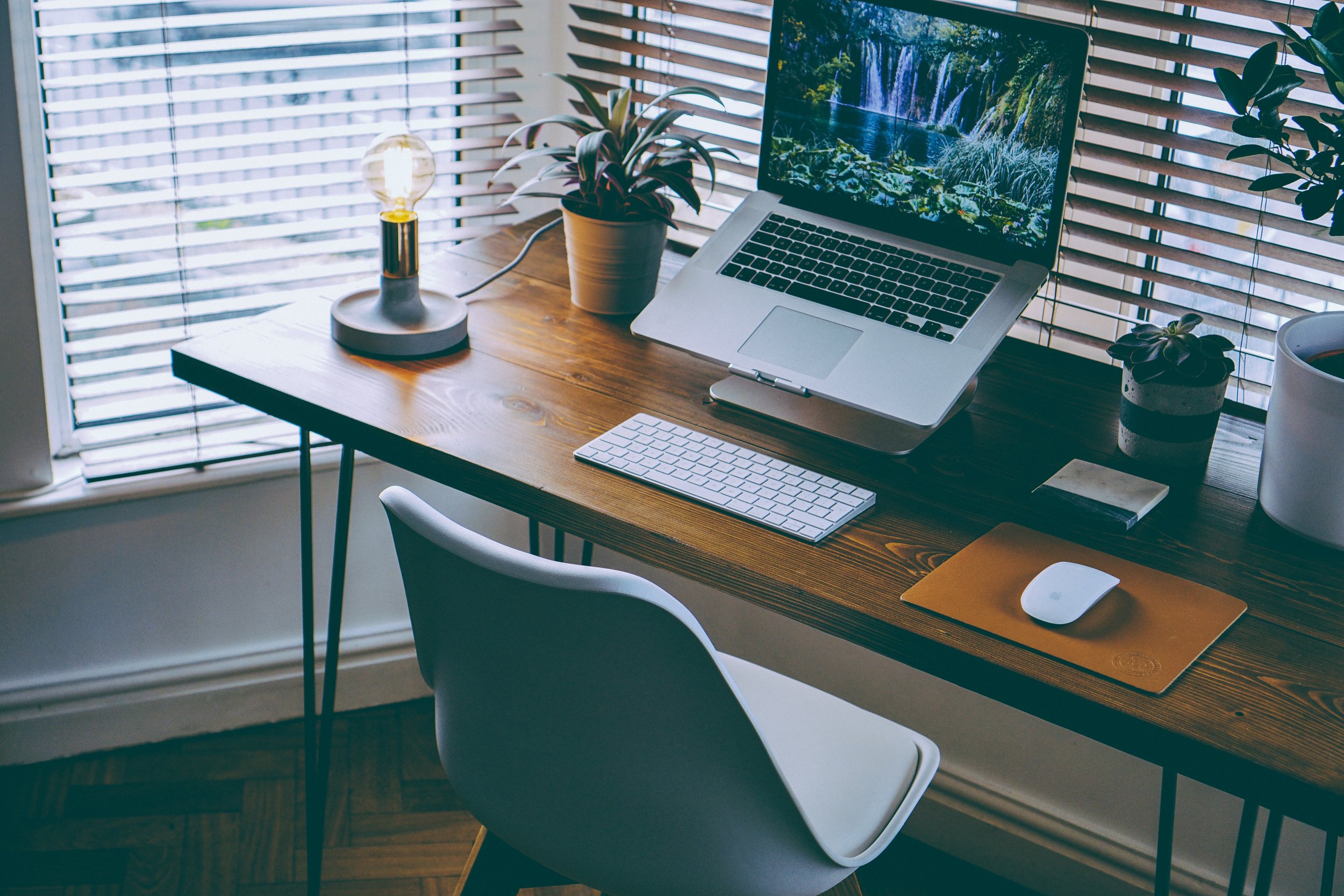 Facebook Is Thinking Of Slashing Salaries Of Workers Working Remotely