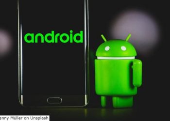 Android 12 Shows ‘Ongoing Call’ Chip For Google Phone App In The Status Bar