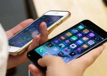 WhatsApp Leading Firms Criticising Apple’s Plan To Scan iPhones For Child Sex Abuse