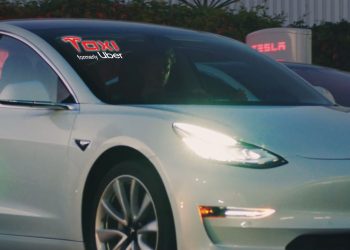 Uber Will Offer Up To 50,000 Tesla Cars To Drivers Through The Tesla-Hertz Deal