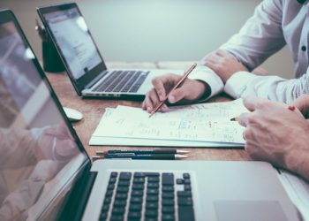 Here Are 6 Types Of Tech That Makes Accounting Easier