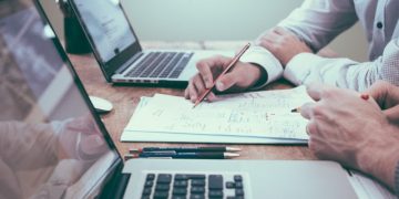 Here Are 6 Types Of Tech That Makes Accounting Easier