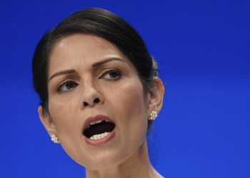 UK Eyes ‘Walk Me Home’ Phone-Tracker To Protect Women