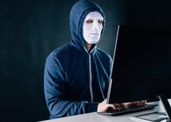 UK Lawmakers Move To Squeeze Freedom Of Reach To Reduce Internet Trolling
