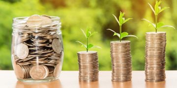Ways To Maximize Free Time: 4 Ways To Make Income And Get Organized