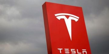 Tesla Sues Former Employee For Allegedly Stealing Trade Secrets