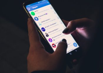 3 Signs Of Phone Tracking To Look Out For