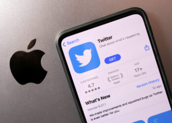 Apple Threatened To Take Down Twitter App, Elon Musk Claims
