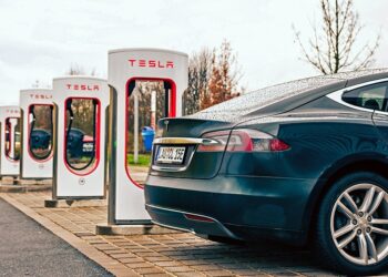 How Many Solar Panels Does It Take To Charge A Tesla?