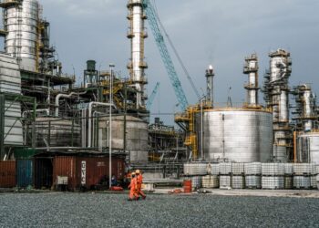 President Buhari Is Set To Commission Aliko Dangote’s $19 Billion Refinery On January 24