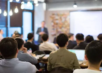 What Are The Benefits Of Employee Training?