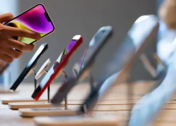 Your iPhone Will Soon Be Able To Replicate Your Voice In 15-Mins