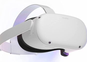 Apple Vision Pro vs. Oculus: A Head-to-Head Comparison Of AR Headsets