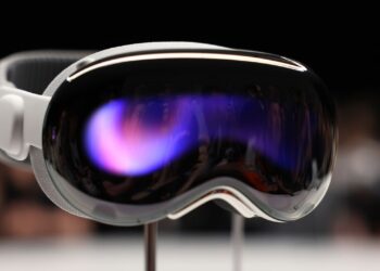 Apple Opens Vision Pro Applications To Developers