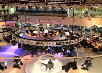 Microsoft, OpenAI Fund News Outlets for AI Testing