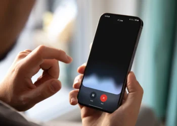 Android Tests Gemini Live Gesture Shortcut