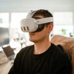 Meta's Strategy Stands Out as OLED Will Power Next VR Headsets from Samsung, Apple, and Meta uqMJNtjUcZbTo3DqbzrzJvdGg