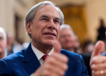 Texas Signs Internet Regulations Targeting Apple & Google