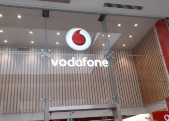 £120m Lawsuit Joined By 12 Franchisees, Vodafone Ends Contracts
