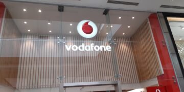 £120m Lawsuit Joined By 12 Franchisees, Vodafone Ends Contracts