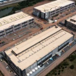 AWS Now Operates Nearly 900 Global Data Centers aws dc