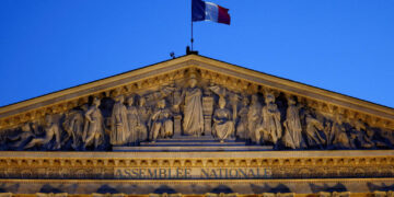 France Dumps Windows for Linux in Major Shift Away From US Tech