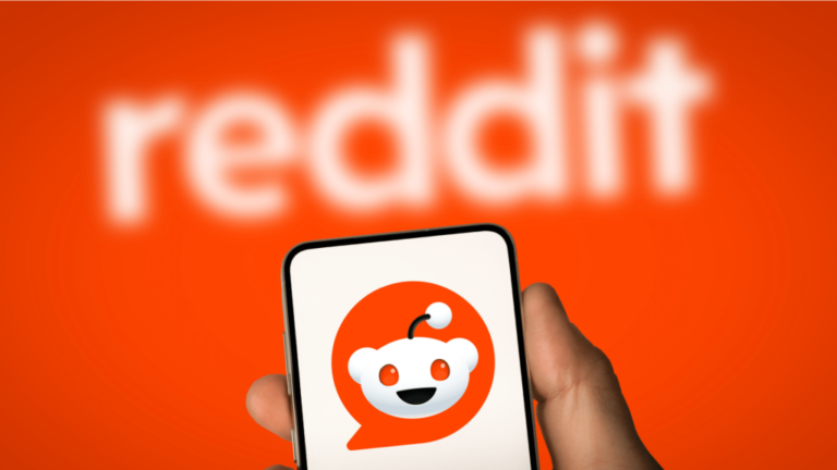 Reddit to Test Logged-In Experience as AI Scraping Grows