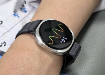 Samsung Bets on Fainting Prediction as Next Big Smartwatch Feature