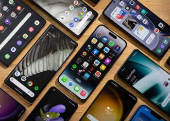 Smartphone Shipments Hit Their Weakest Q2 Since 2013 As Memory Costs Bite