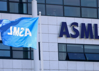 ASML Raises Its 2026 Outlook Again As AI Chip Demand Keeps Surging