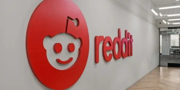 Reddit Earnings Beat As AI Search Turns Its Human Data Into A Bigger Question