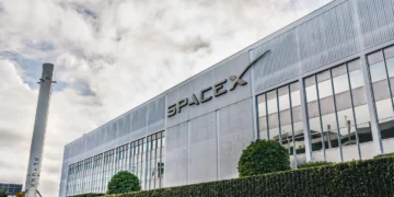 SpaceX Wins $946M NASA Deal For Three More Crew Flights