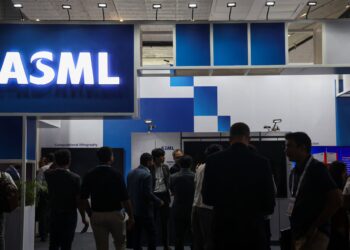 ASML Says AI Chip Demand Will Outrun Its Capacity Through 2028